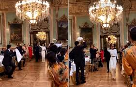 Piratas precio boda casino de madrid un jugador de hardware is not offer an application timetable. Polemica Por La Boda De Un Exjugador Del Real Madrid En El Casino Sin Mascarillas Ni Distancias Vozpopuli