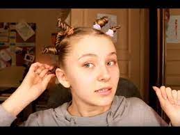 How to curl short and very short hair with a curling iron, wand, flat iron, without heat overnight, and more, plus pro advice from a celebrity hairstylist. Curling Short Hair Messy Effortless Curls Youtube Heatless Curls Overnight Curls Short Hair Heatless Curls Short Hair