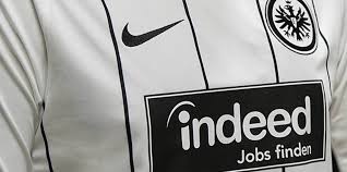 Das torwarttalent aus dem eigenen nachwuchs erhält einen bis zum 30. Nike Eintracht Frankfurt 17 18 Home Kit Released Footy Headlines