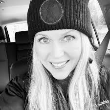 Our music industry family has been grieving the loss of another peer and  friend this past week. @promisetheresa was the best! Please keep her family  in your prayers including her husband Phil