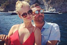 Turkey, officially the republic of turkey, is a country straddling western asia and southeast europe. Toni Garrn Liebes Urlaub Mit Saudi Millionar Mohammed Al Turki Gala De