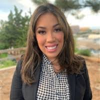 Lindsey Floyd's Instagram, Twitter & Facebook