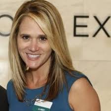 Lori Chin's Instagram, Twitter & Facebook