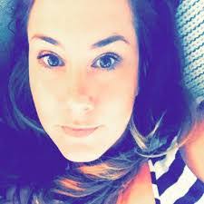 Ashley Rist's Instagram, Twitter & Facebook