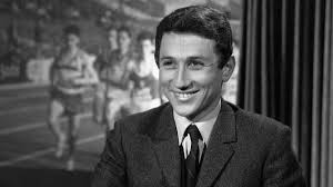 Michel drucker, cq is a popular french journalist and tv host. Michel Drucker Biographie Emissions Avec Michel Drucker