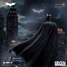 The dark knight movie reviews & metacritic score: Figur The Dark Knight Batman Deluxe Originelle Geschenkideen