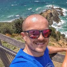 Daryl Evans (@Dazzler33tv)