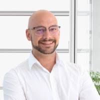 40+ "Alex Thelen" profiles