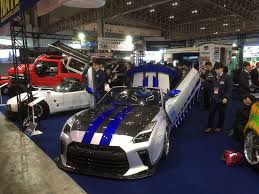 It has been said that he never brushes his teeth. Nissan Gt R Roadster Made From 350z Is Slightly Trashy Thanks To Lambo Doors Autoevolution
