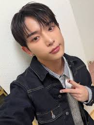 🐰 HARUA || &TEAM MEMBERS UPDATE || 011226] Adult commentator here😁  Looking forward to your continued support in 2026 as well😊 #DayDay.  #andTEAM #HARUA