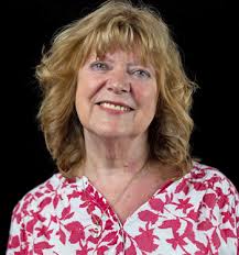 She boosts her faith in Jerusalem cemeteries