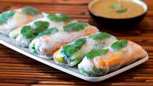 Zang toi's supremely crispy spring rolls are filled with a mix of marinated shrimp, ground pork and a handful of colorful julienned vegetables, like c. Vietnamese Shrimp Spring Rolls Recipe The Black Peppercorn