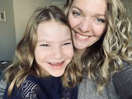 curiouser & curiouser Podcast: Episode 32 (Facing Food Allergies In Kids  With Sarah Shinsky)