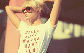 4.7 out of 5 stars 28. Girls Just Wanna Have Fun Hintergrundbilder Girls Just Wanna Have Fun Frei Fotos