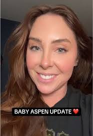 Morgan Davison's Instagram, Twitter & Facebook