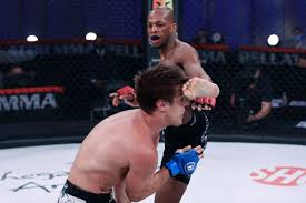 Bellator is on showtime this friday! Bellator 258 Video Michael Venom Page Breaks Derek Anderson S Nose With Face Kick Mma Fighting
