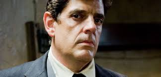 Eloy es interpretado por Fernando Huesca