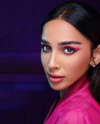 أهلاً بجميلاتنا! اكتشفي ثقتك بالألوان مع اخر الألوان الجديدة! 'سيلين قرين