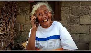 Sosok mbah minto dikenal sebagai pemeran di konten youtube ucup klaten, yang kerap kali tampil dengan pembawaannya yang lucu dan humoris . Sempat Jatuh Di Kamar Mandi Dan Jalani Operasi Ini Kronologi Meninggalnya Mbah Minto