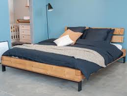 Schrankbett wandbett mit sofa grande sofa in 180x200 cm bamenda. Balkenbett Be 0571 Bett 180x200 Fichte Bernsteinfarben Lanatura