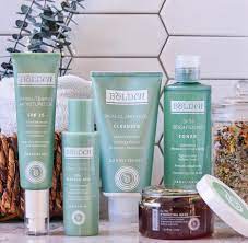 I have dark marks and acne. 40 Black Owned Skincare Brands To Shop Now Face Flawless Skin Skincare Advice For Women Of Color