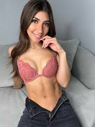 outrageousone OnlyFans - Creator Profile - Fleshbot