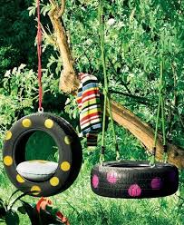 Abenteuerspielplatz Fur Kinder Zum Spielen Im Freien Alte Reifen Garten Spielplatz Garten