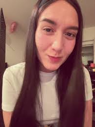 Mia Roland's Instagram, Twitter & Facebook