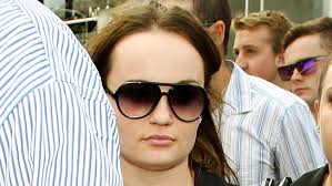 She killed while checking her phone