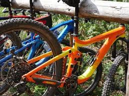 Full Suspension Mountain Bikes Pros Cons Good For Beginners In 2020 Mountain Biking Bike Ride Full Suspension Mountain Bike