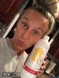 Our non toxic high-performance laundry and cleaning products are infused  with fresh Scentsy fragrance for a beautiful finish.