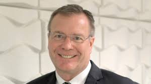 Cloudy skies ahead: Wife sues for wind-up of Brisbane solar firm