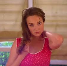 Sexy Girls: Milana Vayntrub – Porn GIF | VideoMonstr.com
