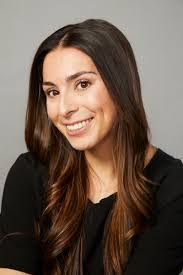 Tina Vickers's Instagram, Twitter & Facebook