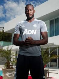 Belgian love between michy, thibaut and. Belgien Held Romelu Lukaku Er Feiert Gott Bei Jedem Tor