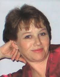 Sandra Pisani's Instagram, Twitter & Facebook