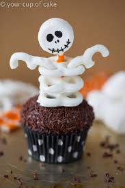 Skeleton Cupcakesgoodhousemag Halloween Desserts Halloween Party Rezepte Cupcake Rezepte