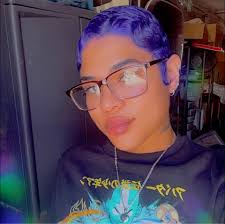 Ain't no thinkin' thing about it! It's this big ol' country boy's birthday  today 🎂 Have a great day, Trace Adkins 🥳 #countrymusic