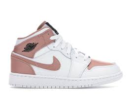 Jordan 1 Mid White Rose Gold Gs In 2020 Jordan Shoes Girls Nike Air Shoes Hype Shoes