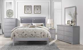 You can aither have a drak grey room, a light grey room and anything in between. Seabright Collection Bedroom Set Light Gray Finish 1519he Casye Furniture