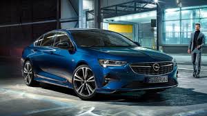 2021 opel i̇nsignia fiyatı hakkında henüz bir bilgiye yer vermeyen firma fiyat hakkında aynı segmentte yer alan diğer marka araçların fiyatlarını göz önünde bulunduracak. Opel Insignia Grand Sport Sportlich Elegant Luxurios