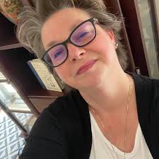 Wendy Evelyn Purcell DeRose (@wendyderose) • Threads, Say more