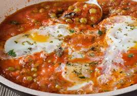 œufs A La Sauce Tomate Et Petits Pois Ww Plat Et Recette Recettes De Cuisine Recette Petit Pois Recettes De Cuisine Legere