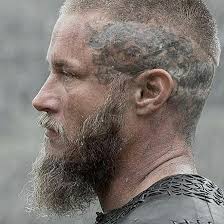 It starts from the sideburns, getting longer on the chin. Top 30 Stunning Viking Beard For Men Best Viking Beard 2019