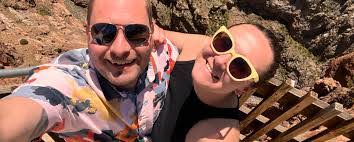 Lindsey Farrington's Instagram, Twitter & Facebook