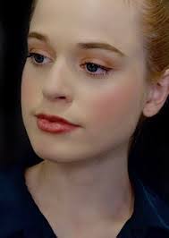 Shelby Devries's Instagram, Twitter & Facebook