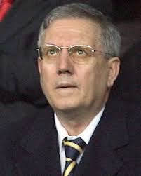 Aziz yıldırım (2 kasım 1952, ergani) türk iş adamı, inşaat mühendisi ve fenerbahçe spor kulübü'nün eski başkanı. Gbhgeb2d47ybpm