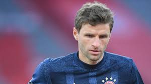 729 spiele, 511 gewonnen, 121 unentschieden, 97 verloren. Ruckkehr Ins Dfb Team Bayern Prasident Hainer Macht Sich Fur Thomas Muller Stark