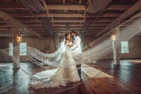 Blog for brands for couples shop. Dallas Wedding Photographer Rafael Serrano Photographyrafaelserranophotography Dallasweddingphotography