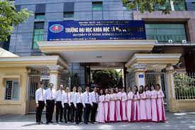 Trường đại học khxh&nv thành lập năm 1957, chuyên đào tạo các nhóm ngành xã hội, văn hoá, đặc biệt là ngôn ngữ, trường là nơi theo học của nhiều sinh viên quốc tế theo học việt nam học nhất. Má»©c Há»c Phi 2019 Cá»§a Ä'áº¡i Há»c Khoa Há»c Xa Há»™i Nhan VÄƒn Tphcm